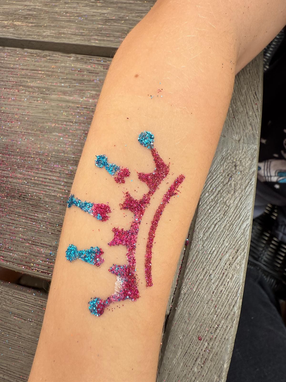 Temporary glitter tattoo
