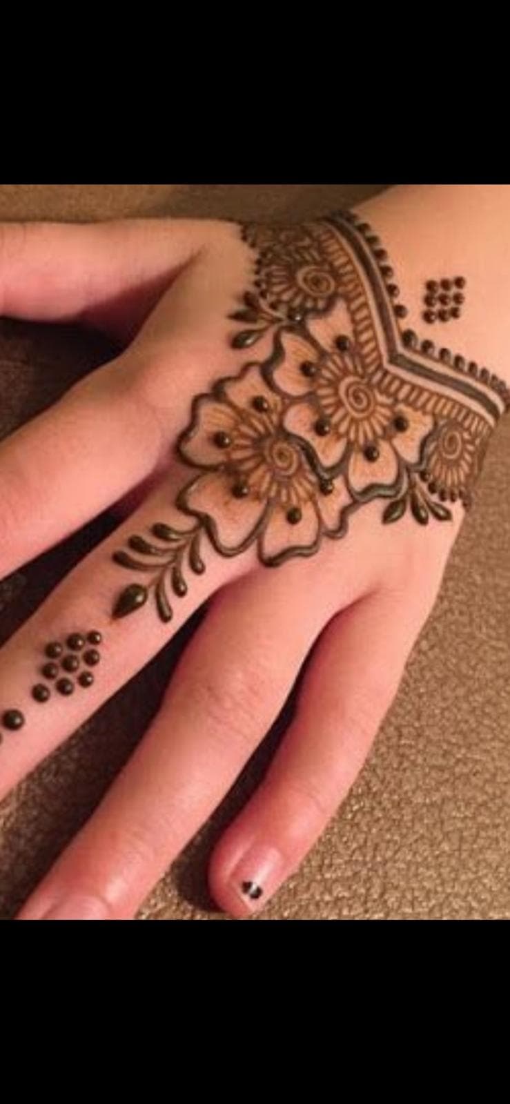 Intricate henna pattern